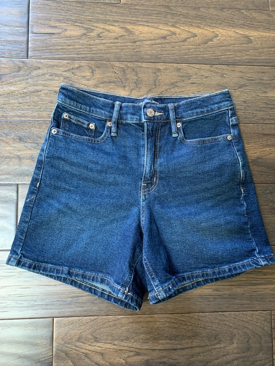 Calvin Klein Pants - Calvin Klein Classic Blue Denim High-Rise Women's Shorts. Pre-Owned. Size:4